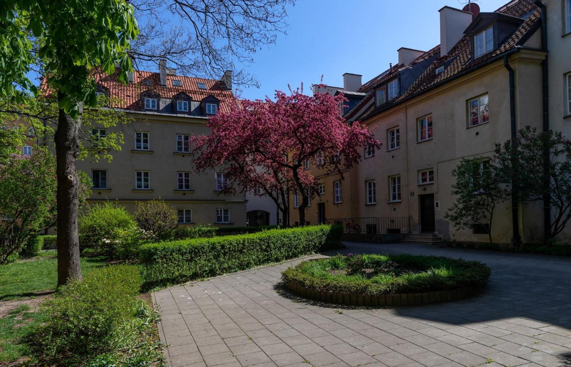 Fashioned Apartment Rycerska By Noclegi Renters Varšava Exteriér fotografie